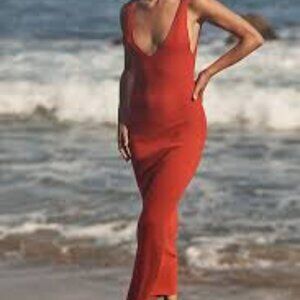 FREE PEOPLE Daniela Sweater Dress in coral/red